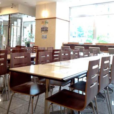 Toyoko Inn Tokyo Shinagawa-Eki Takanawa-Guchi Exterior foto